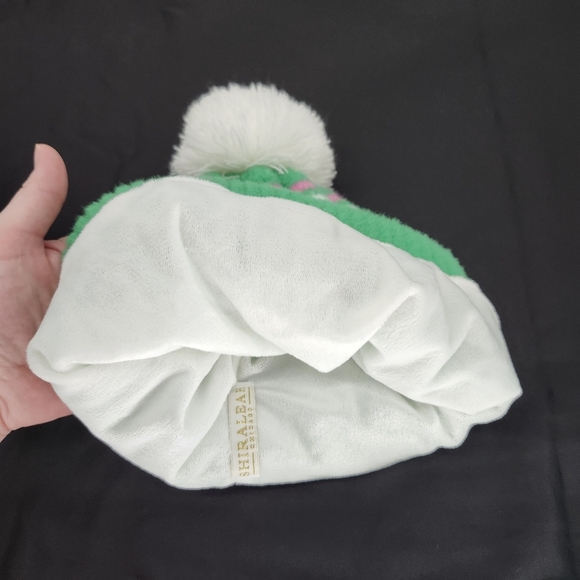 Shiraleah Chicago Womens Beanie Pom Pom Green Pink Soft Winter Ski Aspen Snow - Picture 2 of 8